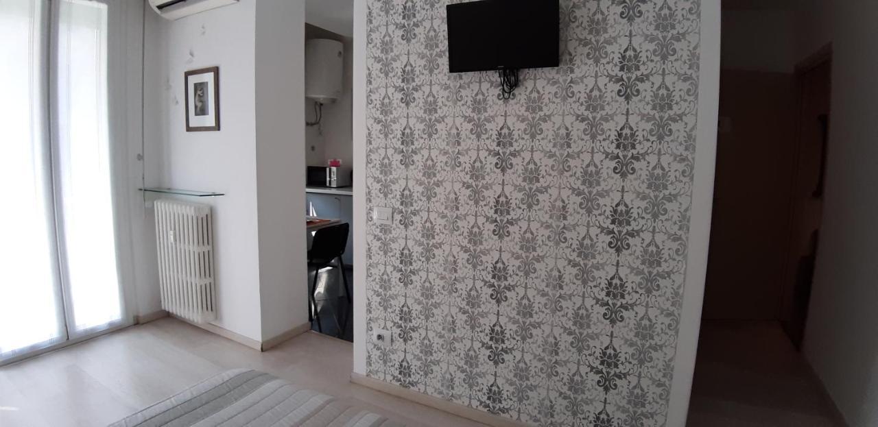 Manzoni Residence コモ エクステリア 写真