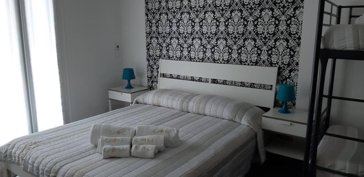 Manzoni Residence コモ エクステリア 写真