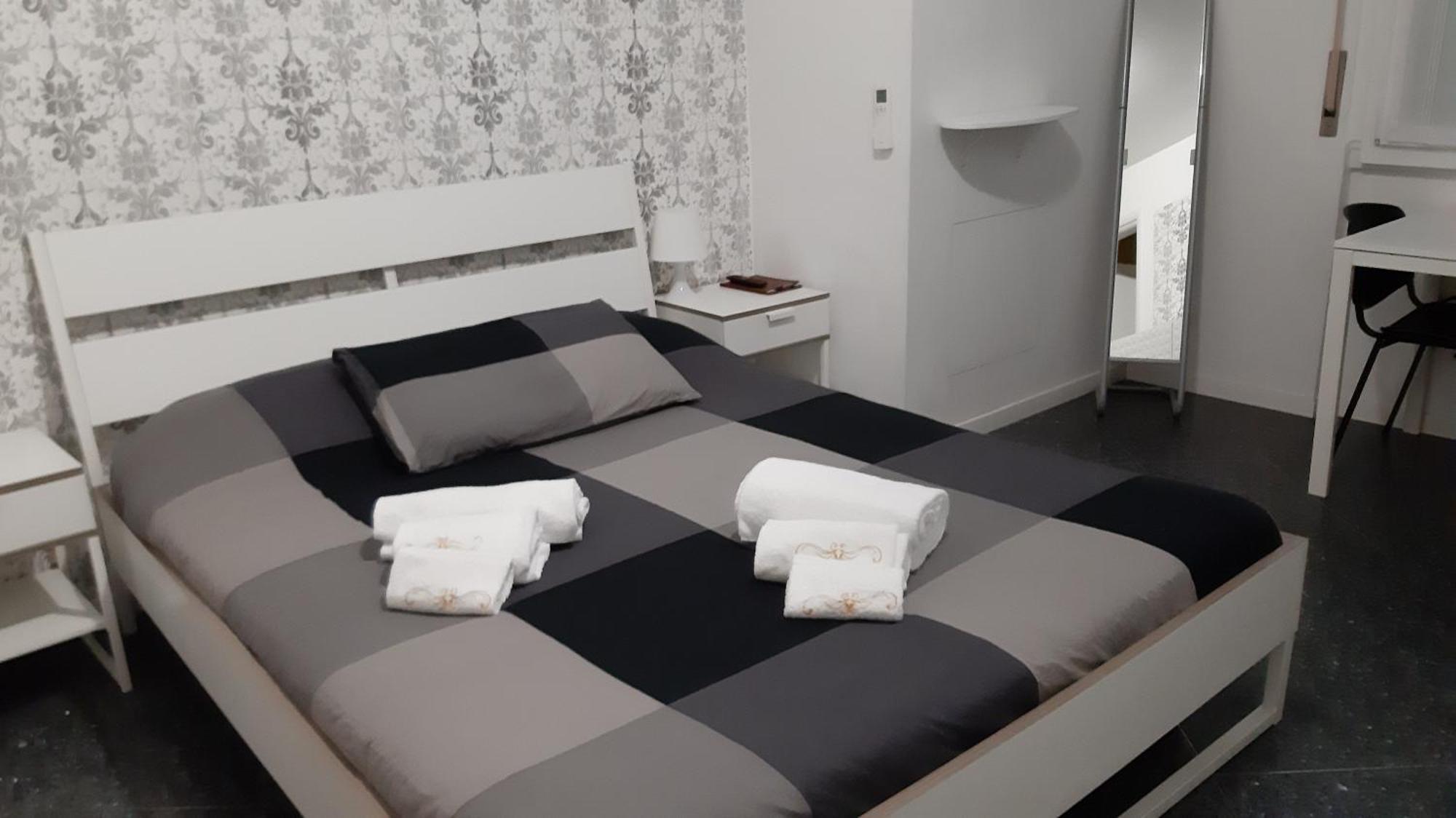 Manzoni Residence コモ エクステリア 写真