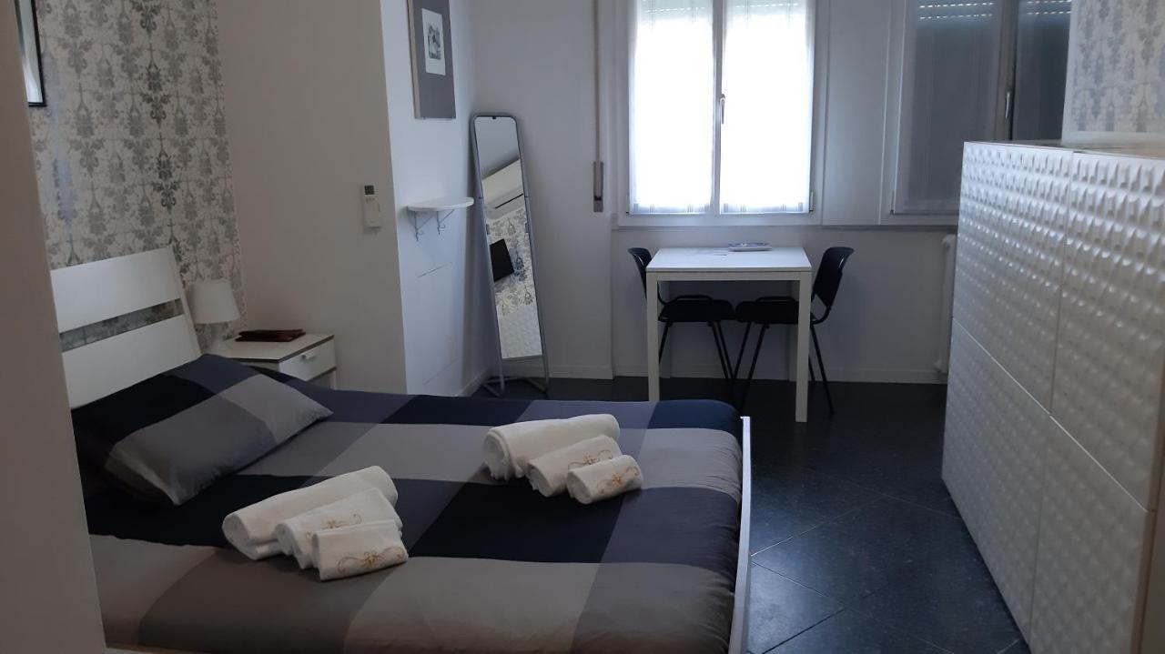 Manzoni Residence コモ エクステリア 写真
