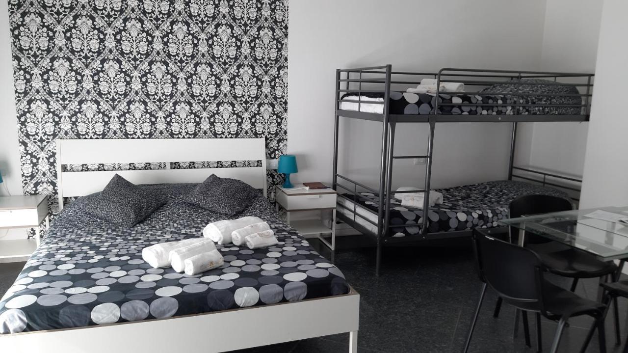 Manzoni Residence コモ エクステリア 写真